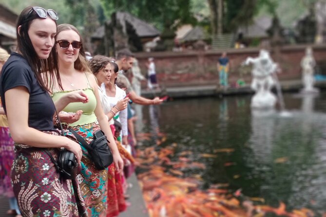 Bali Ubud Driver - Sacred Monkey Forest Sanctuary: Tri Hita Karana and smart etiquette