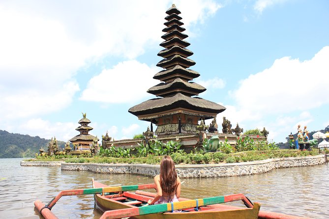 Bali Unesco World Heritage Sites Tour (Private & All-Inclusive) - Handara Iconic Gate: The Photo Stop at Handara Golf & Resort