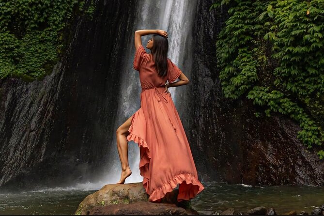 Bali Waterfall Tour – Hidden Spot All Inclusive Private Day Trip - Munduk Waterfall Stroll, Spice Trees and a Quieter Cascade