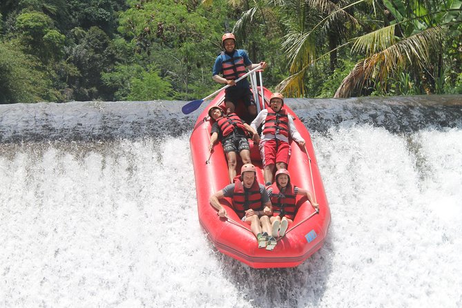 Bali White Water Rafting at Telaga Waja River - The guide factor: what Wayan’s style adds