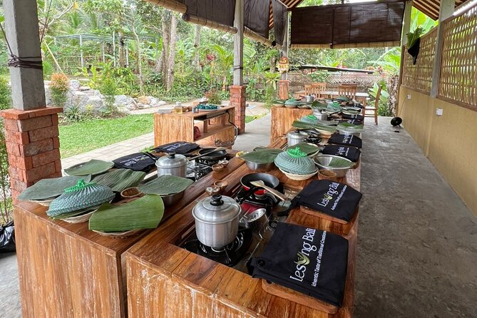 Balinese Cooking Class with Traditional Market Tour - Herbs, Spices, and Coffee Break in the Organic Garden