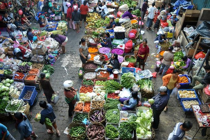 Balinese Cooking class with traditional morning market visit - From Hotel Pickup to Laplapan Welcome