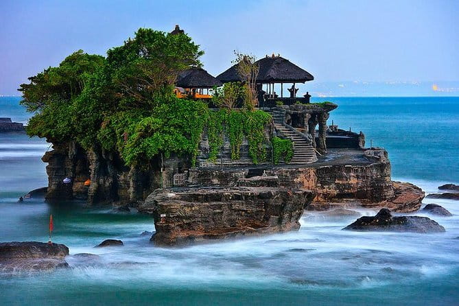 Banyumala Waterfalls with Tanah Lot Sunset Tour - Banyumala Twin Waterfalls: A Forest Descent You’ll Feel in Your Legs