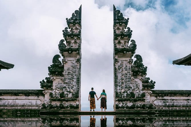 Banyumala Waterfalls with Tanah Lot Sunset Tour - Ulun Danu Bratan Temple: Lake Views and Mountain-Air Calm