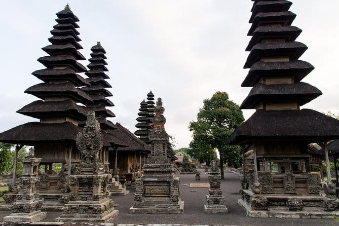Banyumala Waterfalls with Tanah Lot Sunset Tour - Taman Ayun Temple: The Mengwi Royal Garden With a Moat