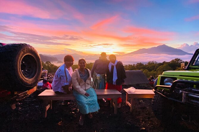 Batur Volcano Sunrise And Black Lava Jeep Adventure Tour - Summit Stop: The Sunrise Moment Plus Coffee, Breakfast, and Photos