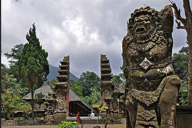 Beauty Of West Bali Tour (Private and All Inclusive) - Taman Ayun Royal Temple: the “great royal temple” feeling