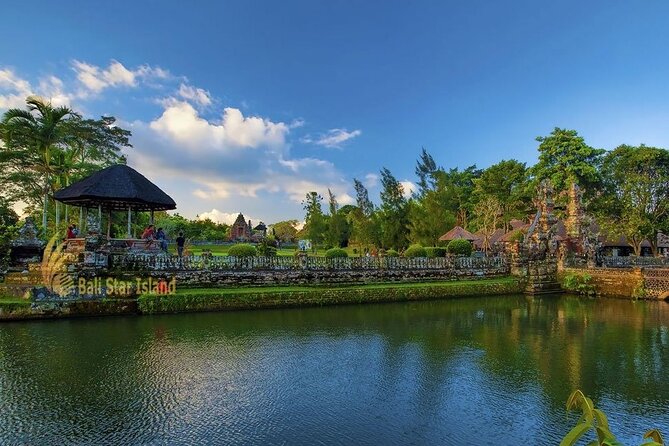 Beratan , lake side temple tour , all inclusive - Stop 4: Taman Ayun Temple, Built by the King of Mengwi
