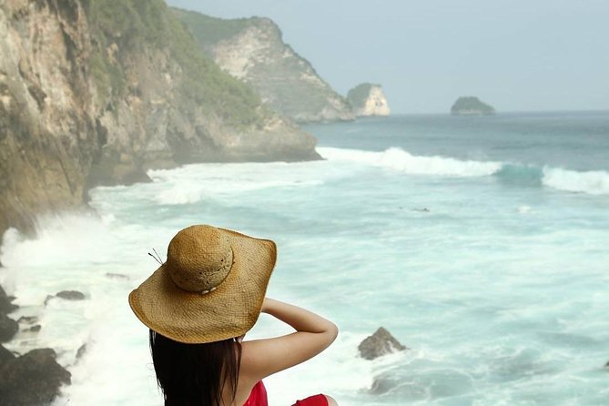 Best Bali Beaches - Uluwatu Temple - FREE Wi-Fi - Water Blow and GWK: quick stops that add variety