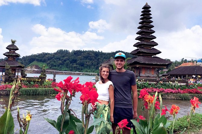 Best of Bali Water Temple and UNISCO Rice Terrace Trek - Tanah Lot at sunset: the offshore rock payoff
