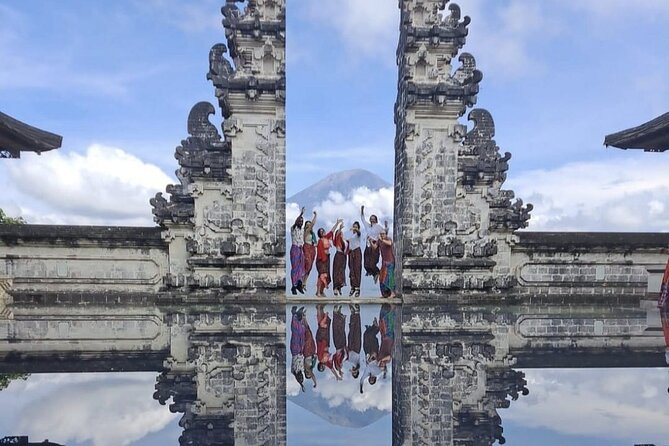 Best of Instagram Tour: Gate of Heaven, Tirta Gangga, Bali Swing - Tegalalang Rice Terrace gets 15 minutes, so do it smart