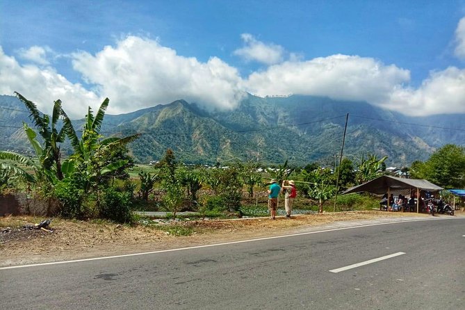 Best of Lombok: Native, Culture, Nature & Waterfall Day Trip - Malimbu Hill and sunset views of Mount Agung and the Gilis