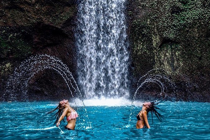 Best Of Ubud : One Day Hidden Waterfall Tour with Tempel - Stop 2, Tukad Cepung Waterfall: The One That Feels Like a Secret Room