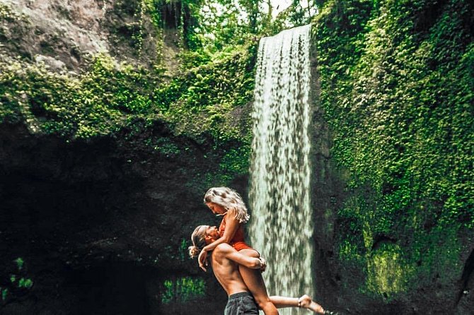 Best Of Ubud : One Day Hidden Waterfall Tour with Tempel - Stop 3, Tibumana Waterfall: A 20-Meter Drop With a Clear Pool Feel