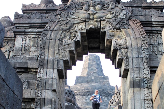 Borobudur Temple Combined Ticket Admissions - Getting There and Moving Between Stops (Without Assuming Transport)