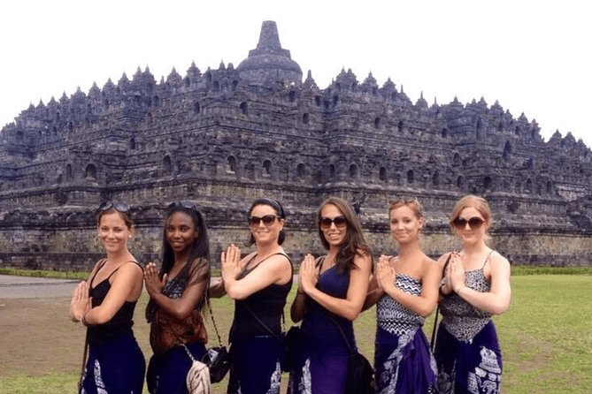 Borobudur Temple Half Day Tour from Yogyakarta - Borobudur in a half-day: what it feels like from 8:00 to early afternoon