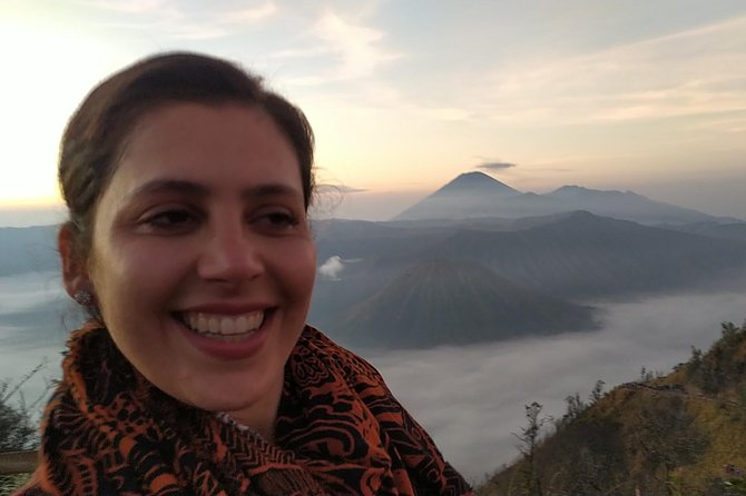 Bromo Adventure - Optional waterfalls and temples on the return trip