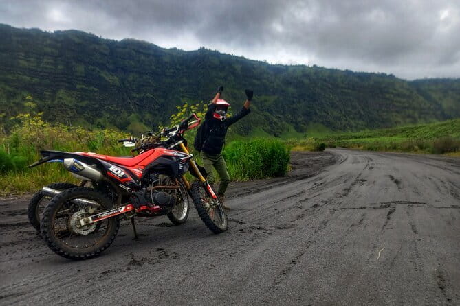 Bromo Guided Dirt Bike Adventuring Tour - What you really get for $79.42 in Malang
