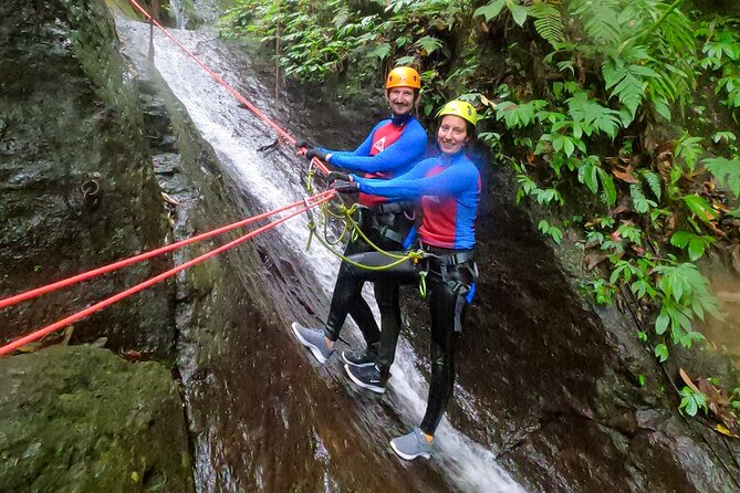 Canyoning Adventure in Sambangan Canyon - Getting to Sambangan Canyon: early pickup and rice-terrace views