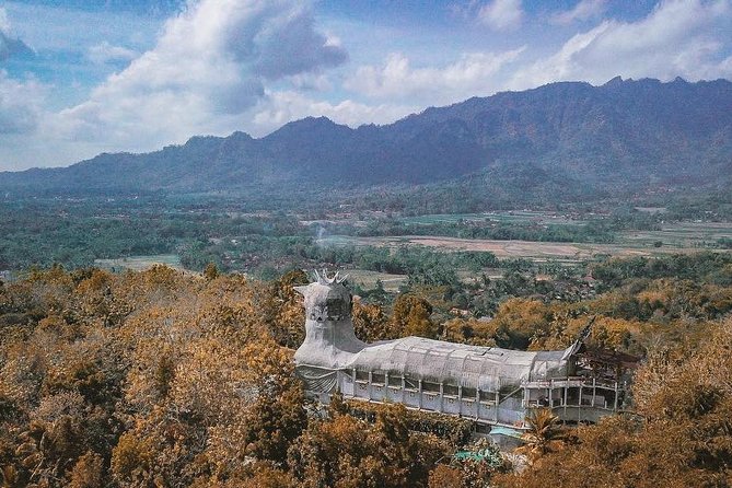 Chicken Church Local Attraction Near Of Borobudur Temple - Kedai Rakyat Bukit Rhema: the free snack that turns the visit into a break