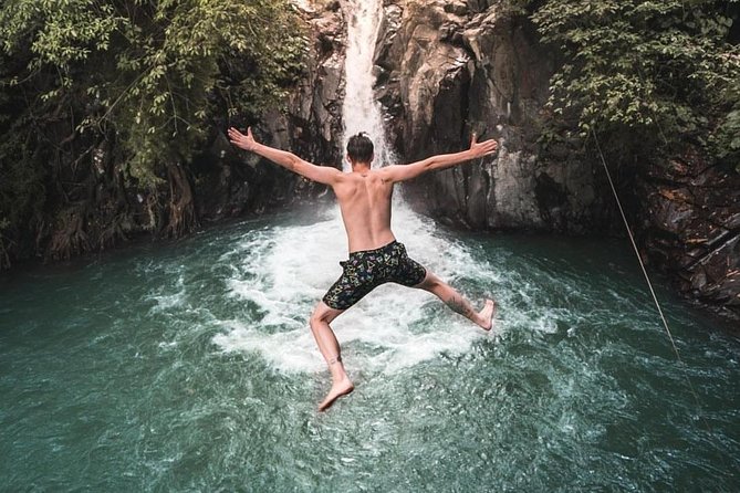Cliff Jumping and Sliding at Aling Aling Waterfall - Meeting point and how the day starts (and why it matters)