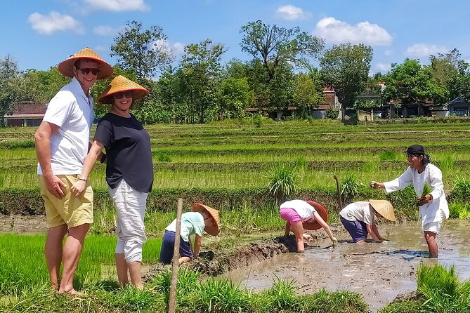 Cycling Tour in Yogyakarta with Lunch 3-Hour - Why this 4-hour cycling tour feels more local than touristy