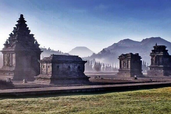 Dieng Plateau with Sikunir Sunrise Full-Day Tour - Sikunir Hill Viewpoint: Short Hike, Big Reward