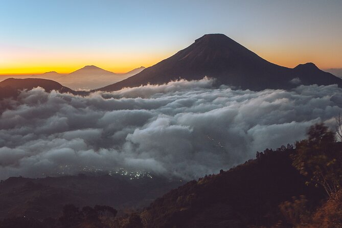 Dieng Plateau with Sikunir Sunrise Full-Day Tour - Arjuna Temple Complex: Ten Seventh-Century Temples and the Sipi Explanation