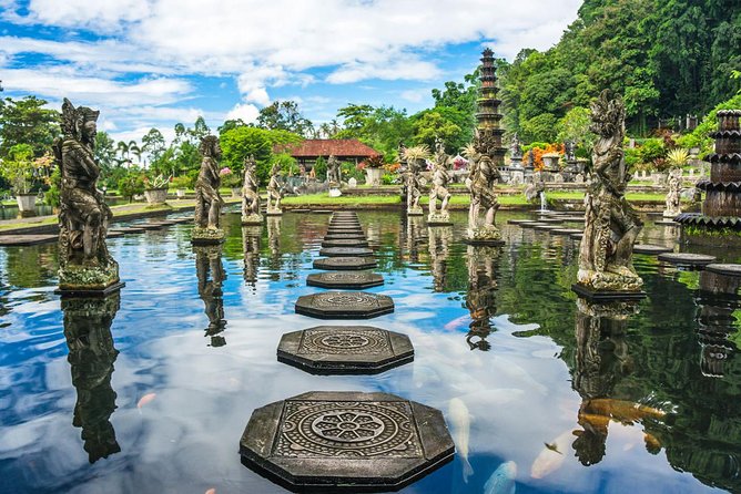 East Bali Tour: Gate of Heaven, Water Palace, Sleeping Gajah - Price and value: is $100 per person actually a good deal?
