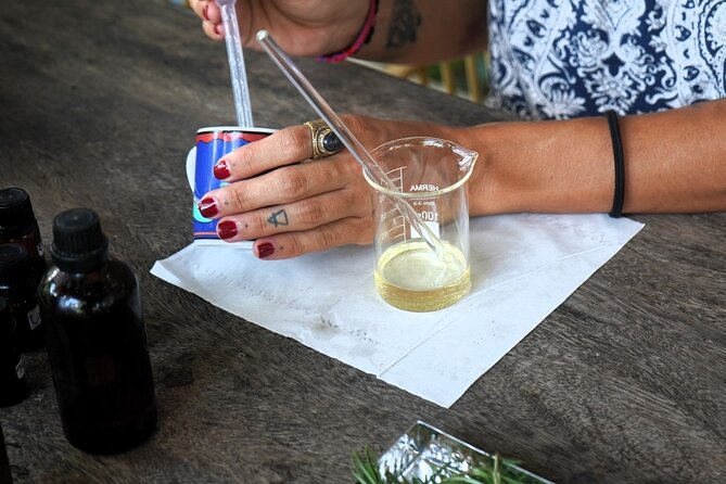 Essence Alchemy Workshop: create self-love blends in Ubud - Mixing into a take-home face-and-body oil