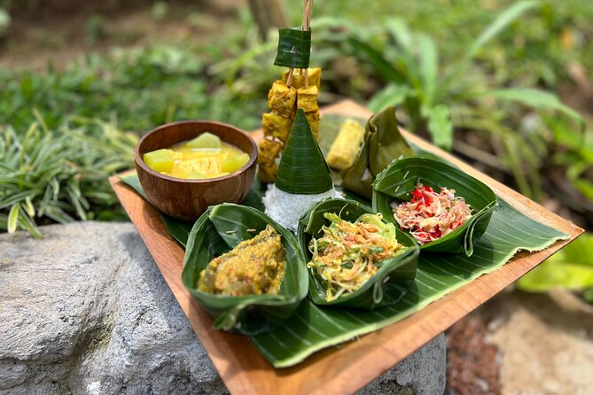 Evening Cooking Class with Romantic Dinner in Ubud - Heading to the farm: where your spices start their job