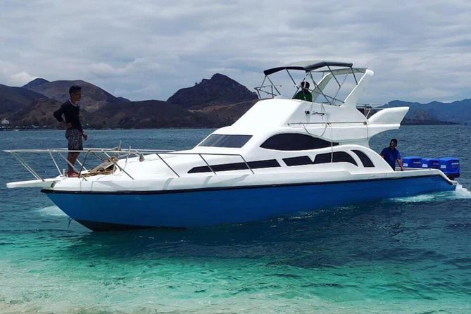 Exclusive Early Bird Komodo Tour: Beat the Crowds by Speed Boat - What the day gives you, plus what you should bring