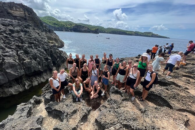 Experience West Nusa Penida Private Tour - Broken Beach: archway views plus lagoon color