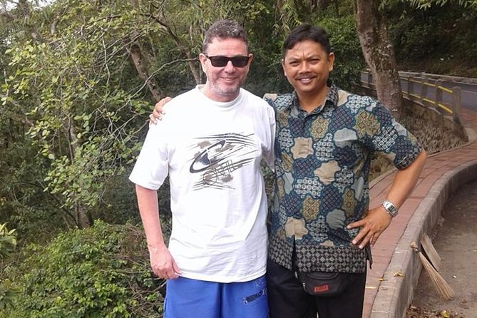 Experts Bali Driver : Best Bali Private Driver for Tour in Bali - Driver quality: why English, route skills, and attitude matter