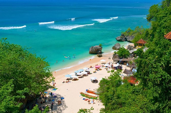 Explore Bali Beaches with Private Minivan Tour - Balangan Beach Sunset Views: Clifftop Time and Quick Photo Ops