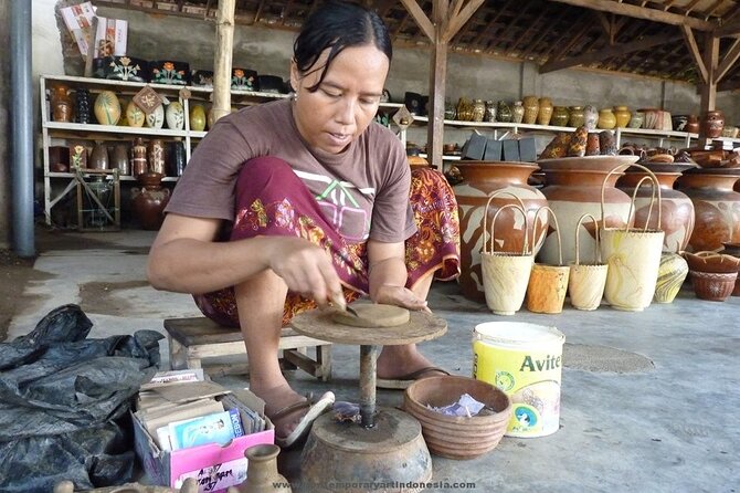 Explore Traditional Villages & to the South Coast - From a 9:00 am pickup to a south coast day in one stretch