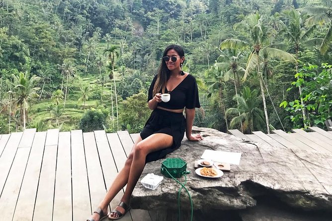 Fantastic Ubud Tour with Jungle Swing - Tegenungan Waterfall: A Cooler Pause With Clean Water Views