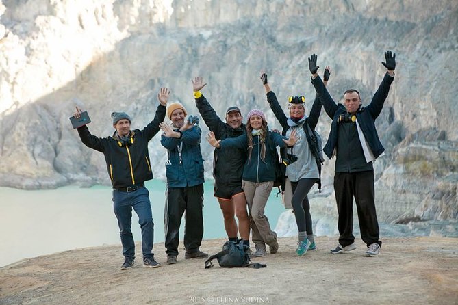 From Bali: 24-Hour Kawah Ijen Blue Flames, Dinner & Room - The hike and crater descent: what you’ll actually see at Ijen