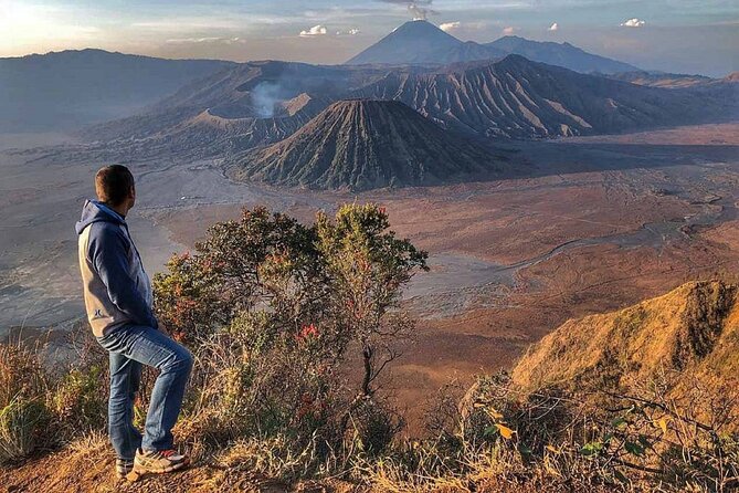 From Surabaya 3 Days Private Tour Mt Bromo Ijen Bali - Day 1: Madakaripura waterfall timing and Cemoro Lawang base
