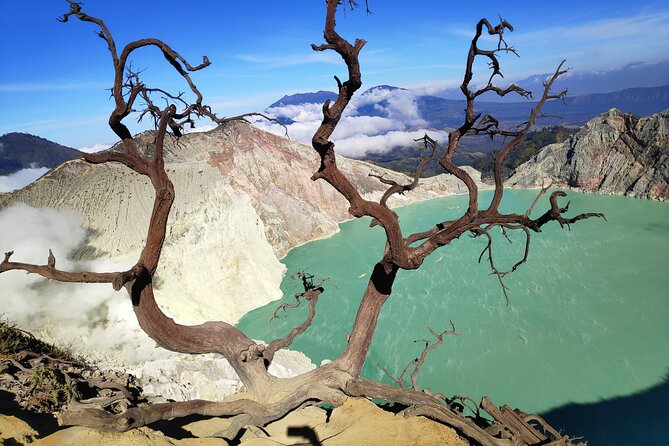 From Surabaya / Malang : Mt Bromo Sunrise - Ijen Blue Fire 3D2N - Day 3: Midnight departure and the Ijen blue flame experience