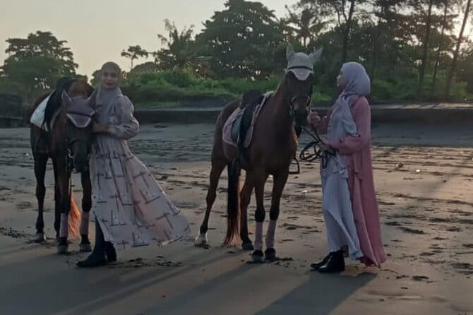 From Ubud 1 Hour Horse Riding at The Beach Experiences - How beach horse riding near Ubud actually feels