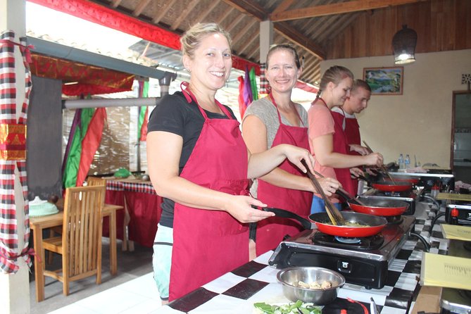 From Ubud : Ubud Balinese cooking class with Market tour - Key things that make this Ubud class worth your time