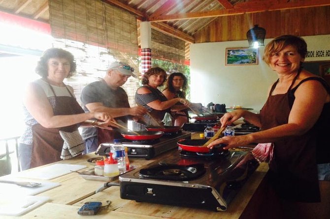 From Ubud : Ubud Balinese cooking class with Market tour - Ubud is the right setting for hands-on Balinese cooking