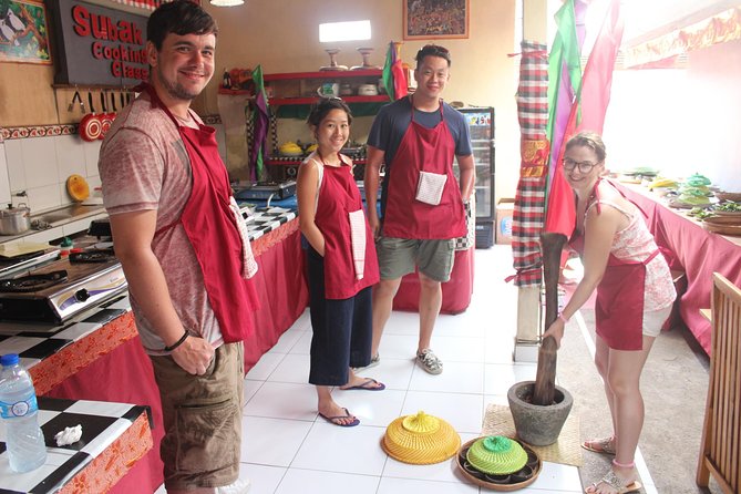 From Ubud : Ubud Balinese cooking class with Market tour - Morning market and rice paddies, or afternoon canang offering