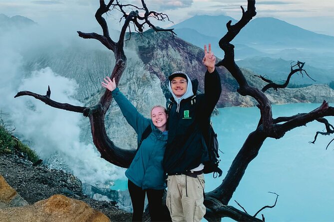 From Yogyakarta: Bromo Sunrise & Ijen Volcano with Bali Drop-off - Overnight Comfort at Bromo and the Next Big Push to Ijen