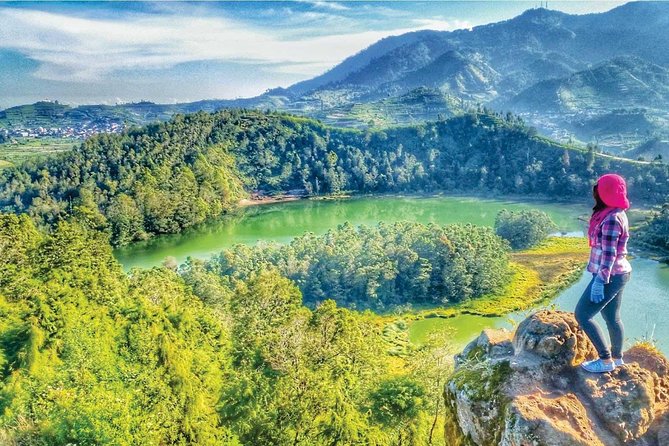 From Yogyakarta: Dieng Plateau Golden Sunrise Private Day Trip - Sikunir Hill: short hike, big payoff, and misty pre-dawn vibes