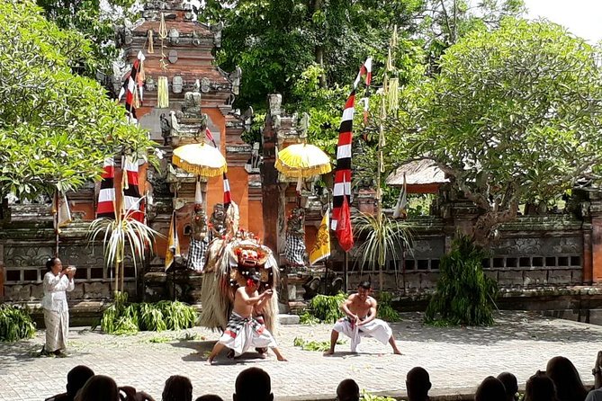 Full Day Kintamani Volcano View and Ubud Village Tour - Tegalalang Rice Terrace: The View Is the Point, But Timing Matters