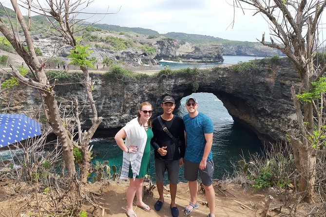 Full-Day Nusa Penida Island Private Tour with Local Guide - Angels Billabong: Ocean-Scale Photo Timing