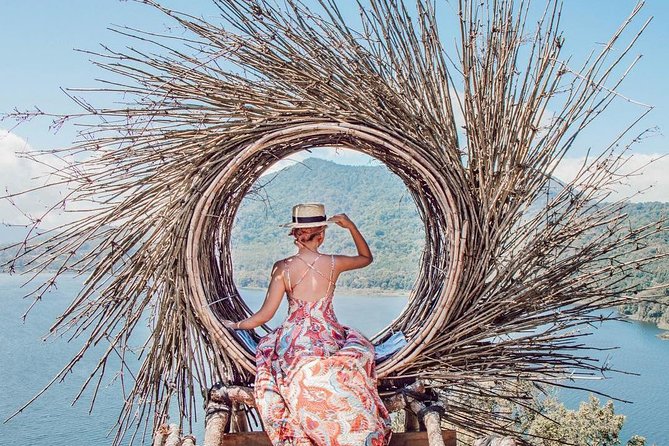 Full-Day Private North Bali Tour with Free WiFi - Tanah Lot Temple: Where the Sea Shapes the Rock