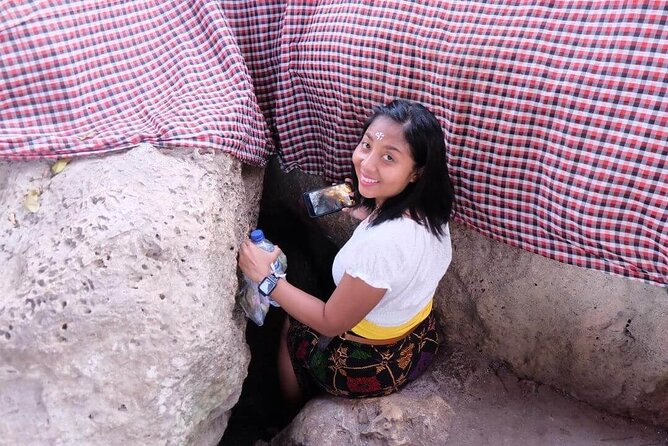 Full Day Private Tour to Nusa Penida Underground Temple from Bali - Giri Putri Cave Temple: Steep Steps, Narrow Passage, and 1 Hour Underground